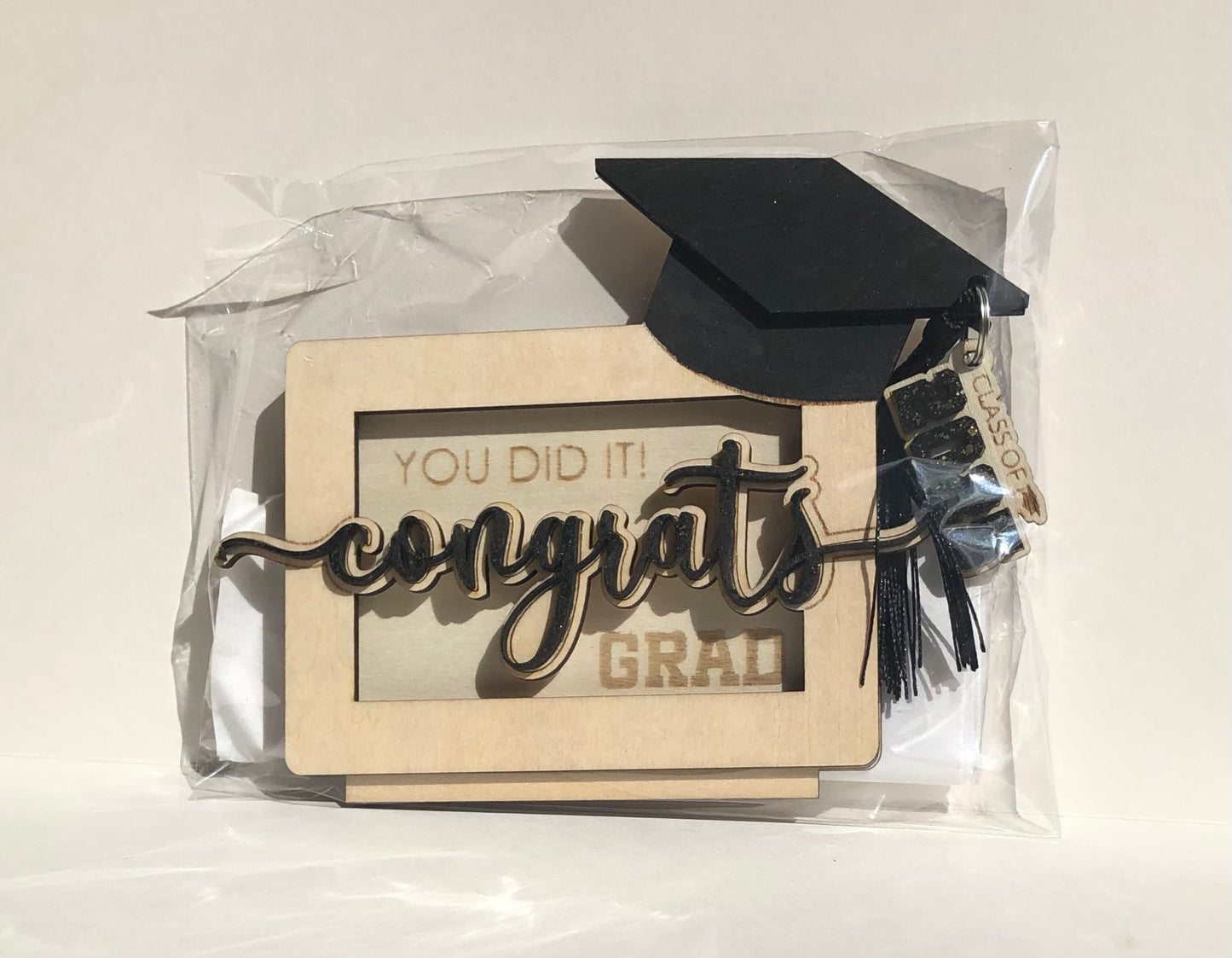 2025 Graduation Gift Card Holder- Congrats! Black with Glitter!