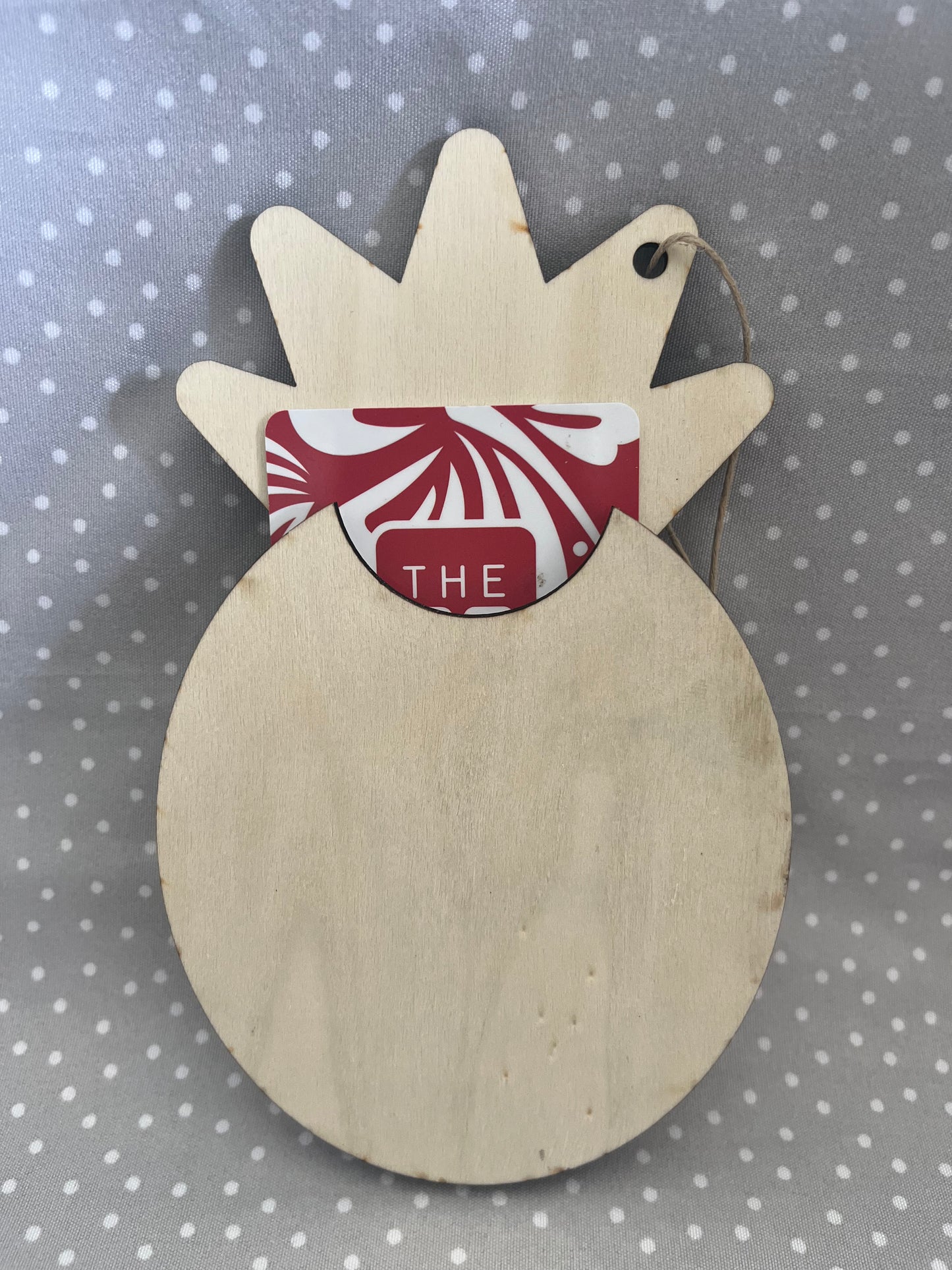 Pineapple Wood Gift Holder