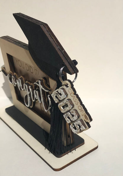 2025 Graduation Gift Card Holder- Congrats! White with Glitter!