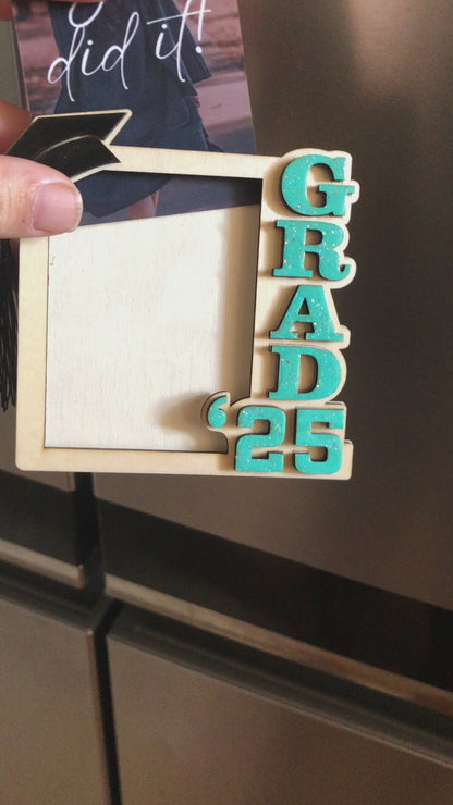 2025 Graduation Picture Magnet